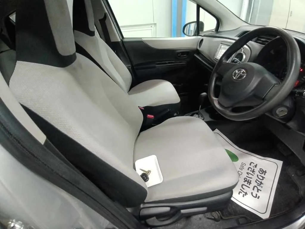 Toyota Vitz F, миниатюра 9