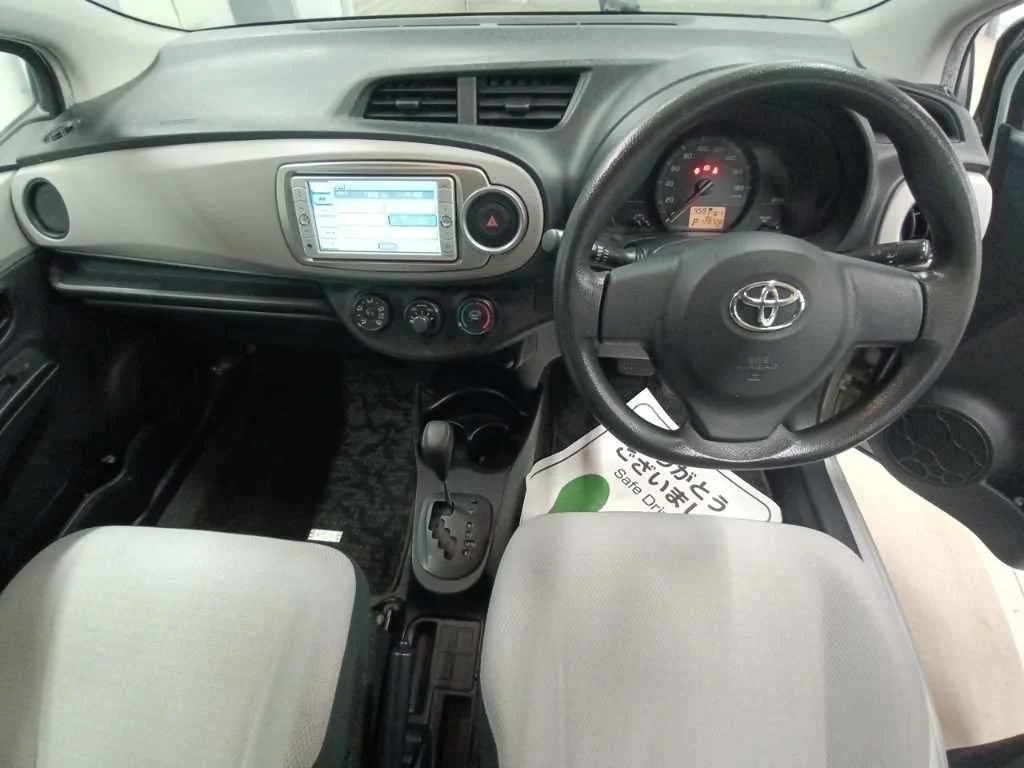 Toyota Vitz F, миниатюра 10