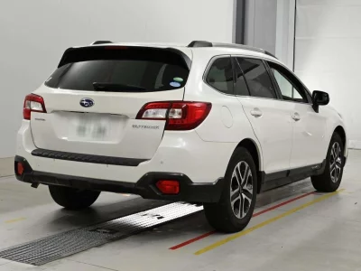 SUBARU OUTBACK