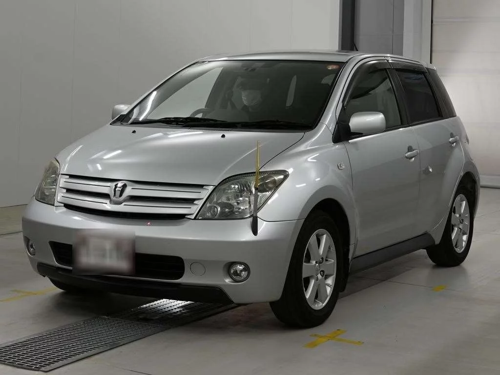 Toyota Ist 2002