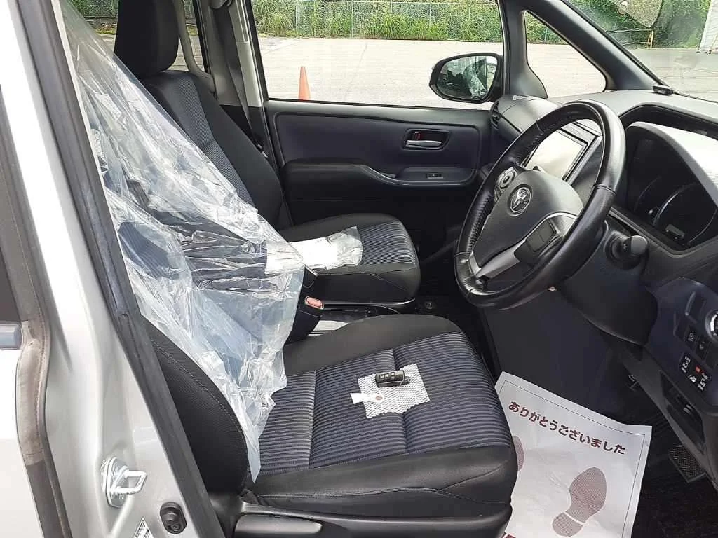 Toyota Noah Si 4WD, миниатюра 10