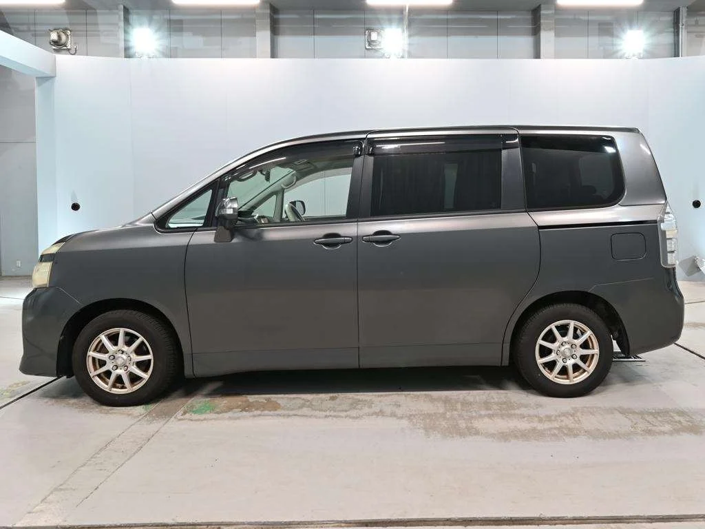 Toyota Voxy X L Edition, миниатюра 4