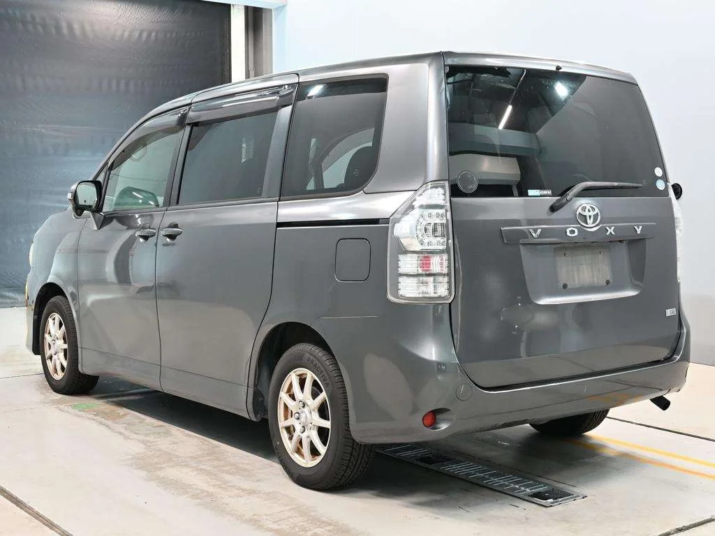 Toyota Voxy X L Edition, миниатюра 6