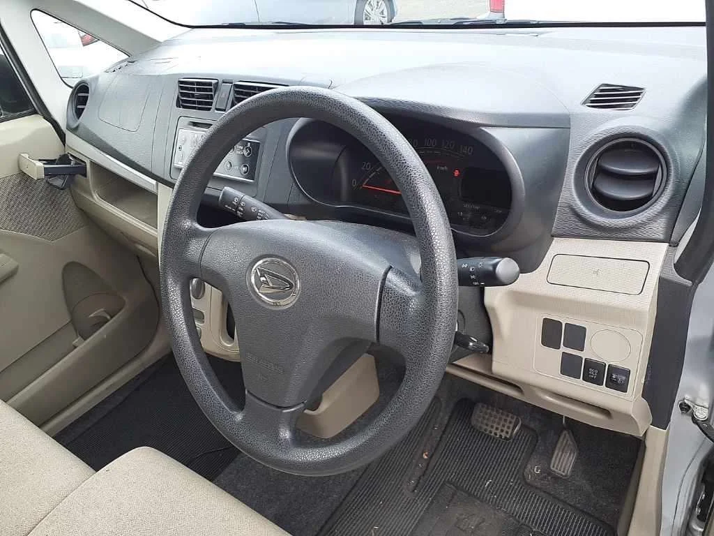 Daihatsu Move L, миниатюра 9