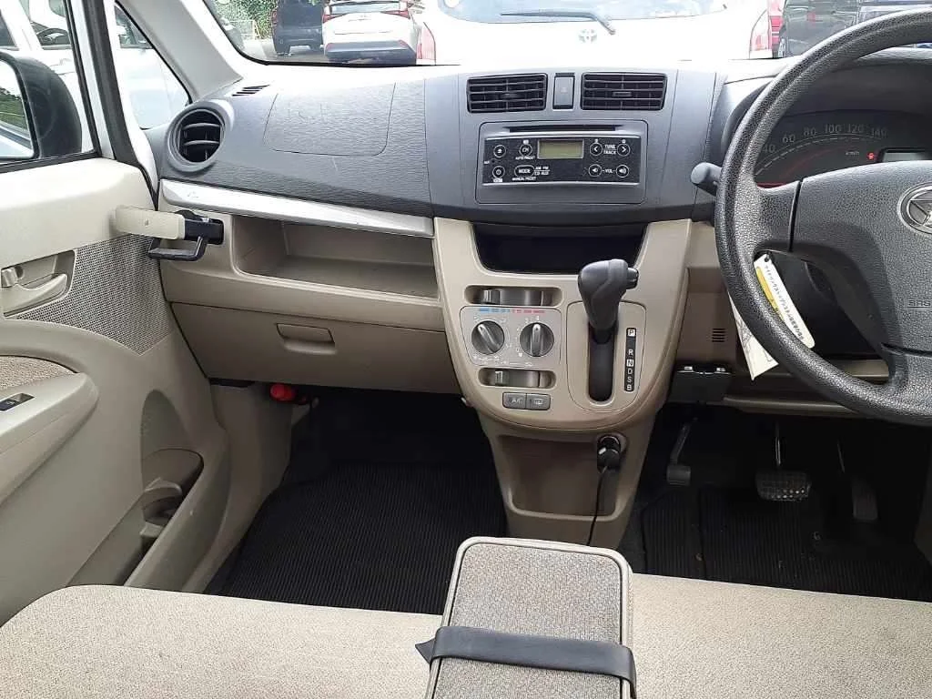 Daihatsu Move L, миниатюра 11