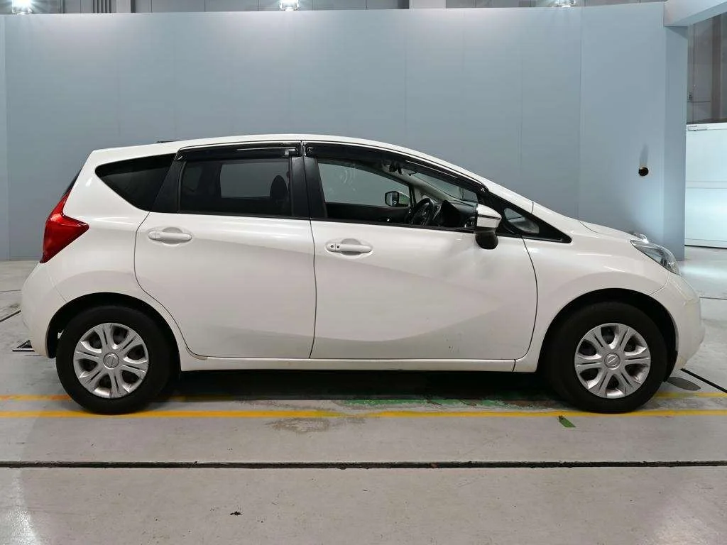Nissan Note X, миниатюра 3