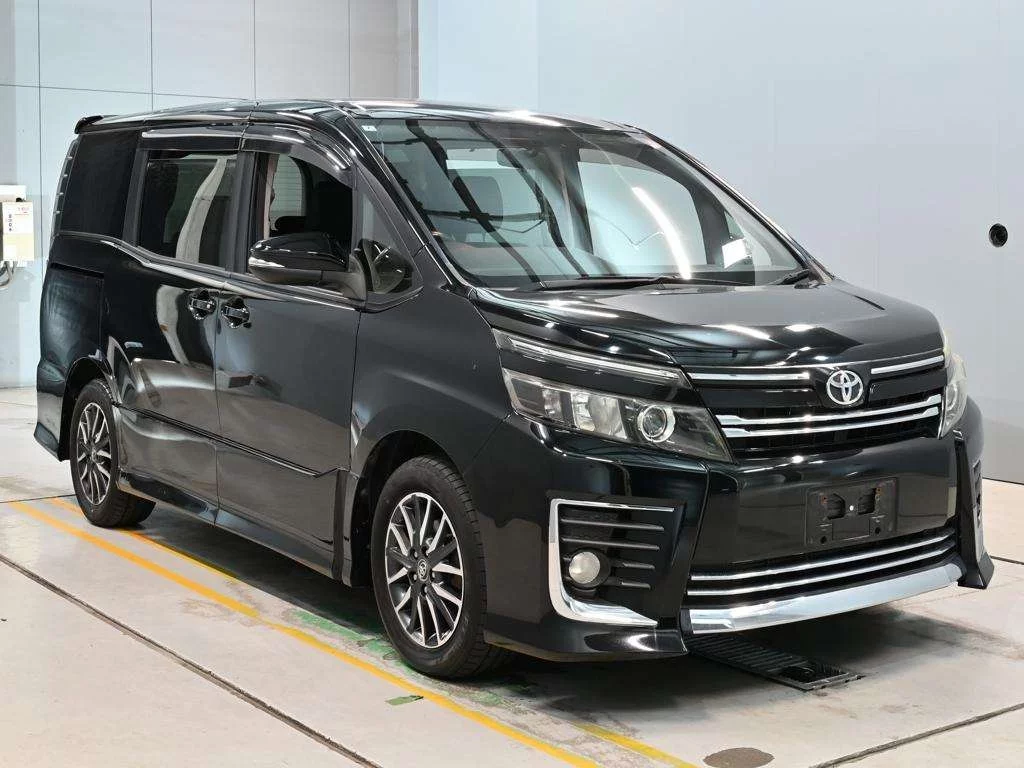 Toyota Voxy ZS, миниатюра 5
