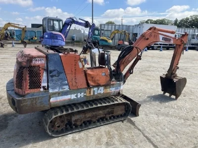 KUBOTA KUBOTA