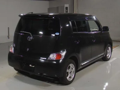 TOYOTA BB