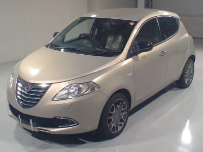 CHRYSLER YPSILON, 2014 — лот японского аукциона
