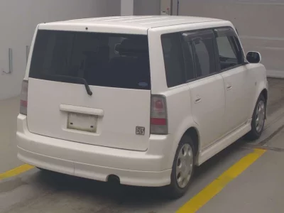 TOYOTA BB
