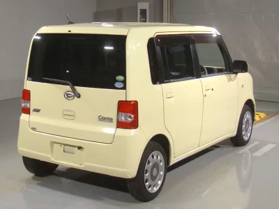 DAIHATSU MOVE CONTE