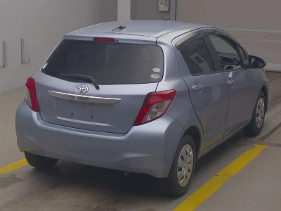 TOYOTA VITZ