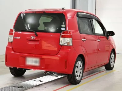 TOYOTA SPADE