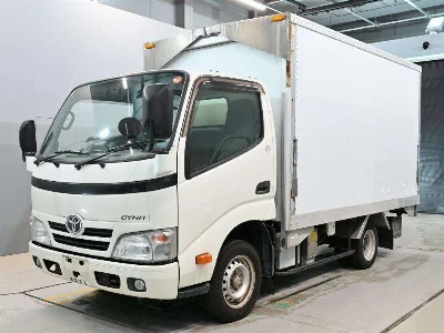 TOYOTA DYNA