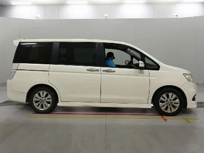 HONDA STEP WAGON