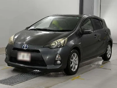 TOYOTA AQUA, 2013 — лот японского аукциона