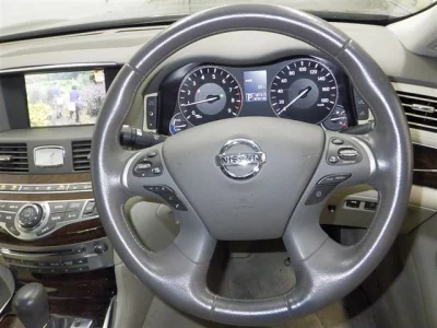 NISSAN FUGA