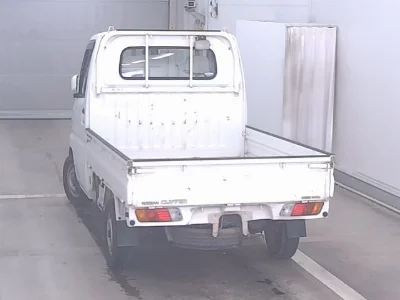 NISSAN CLIPPER TRUCK