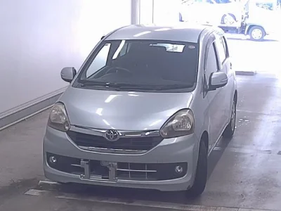 TOYOTA PIXIS EPOCH