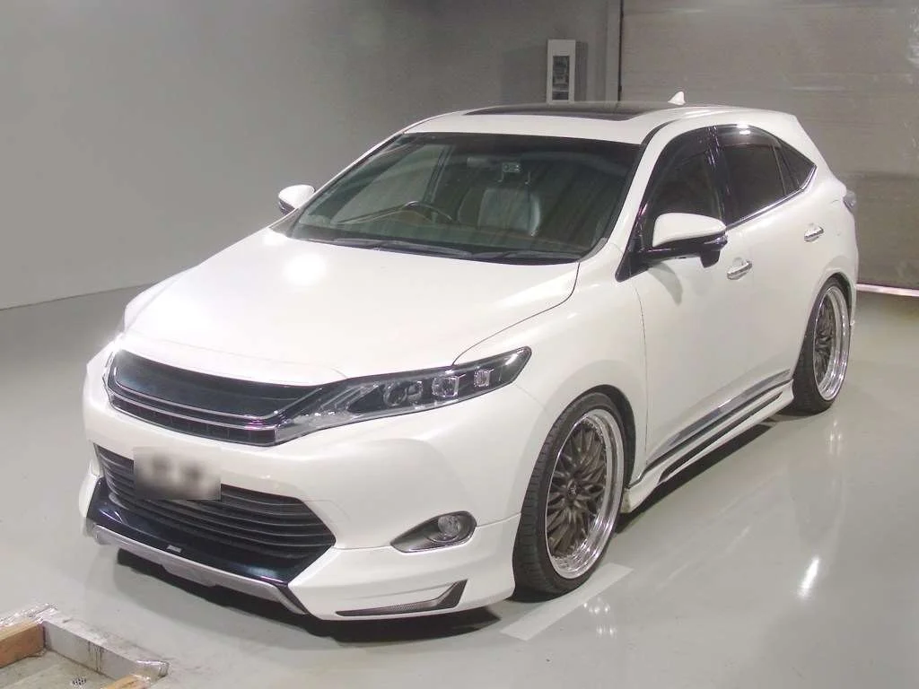 Toyota Harrier 2016