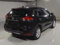 Цена авто Nissan X-Trail с аукционов Японии, номер кузова HT32, пробег 123 000, оценка 8