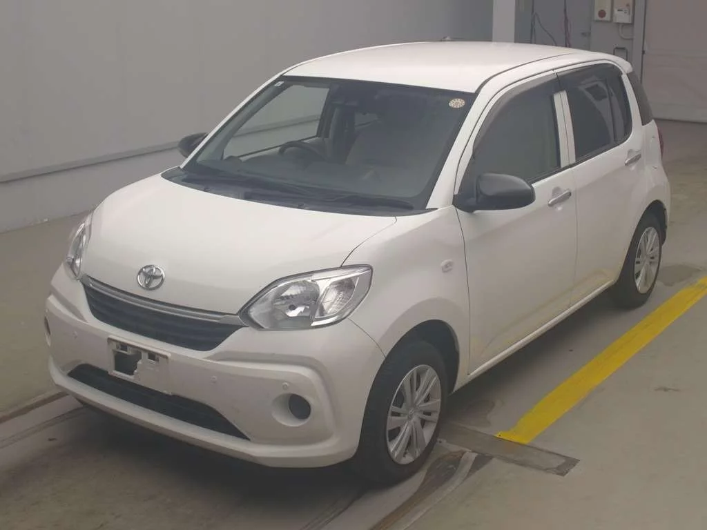 Toyota Passo 2021