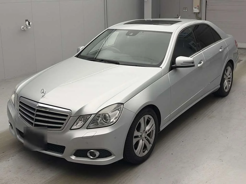 Mercedes-Benz E-Class 2010
