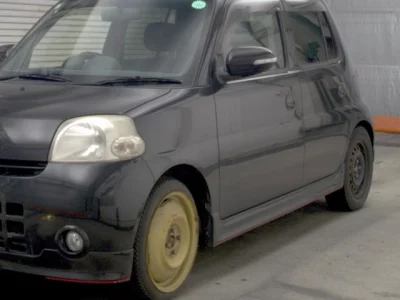 DAIHATSU ESSE