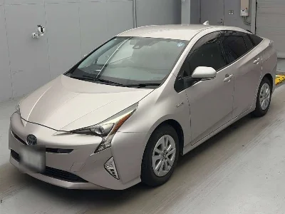 TOYOTA PRIUS, 2017 — лот японского аукциона