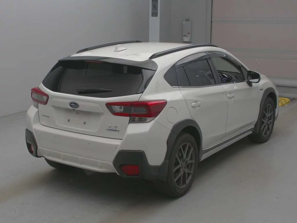 Subaru XV  с аукциона в Японии