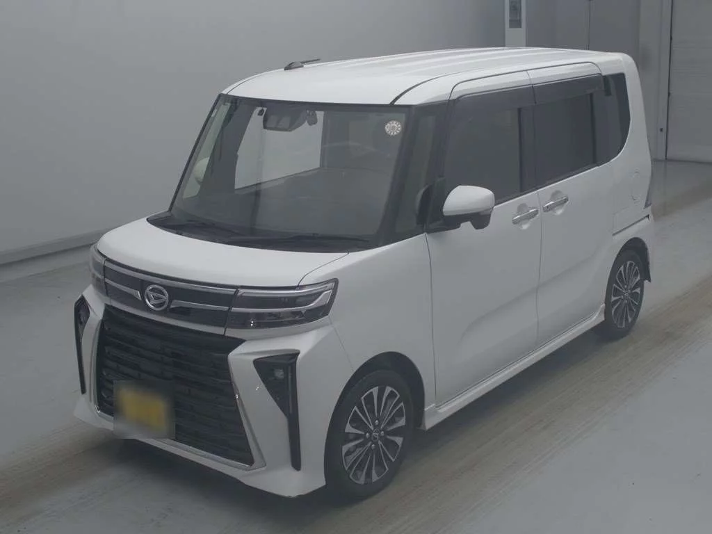 Daihatsu Tanto 2024