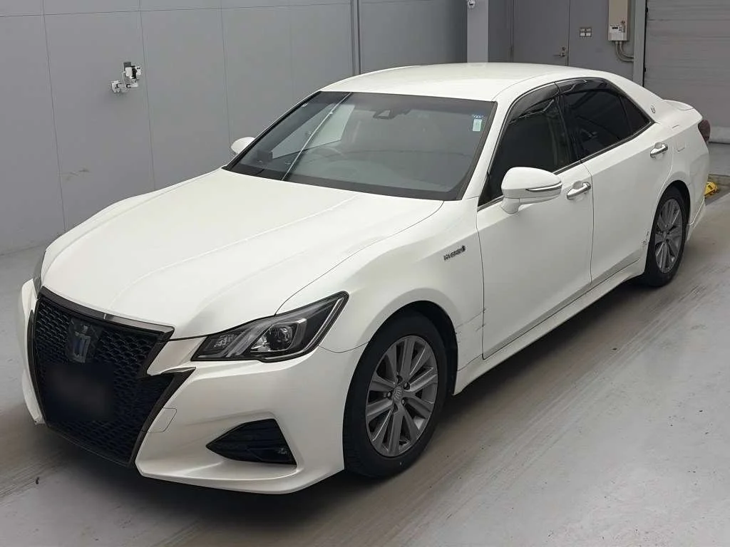 Toyota Crown 2018