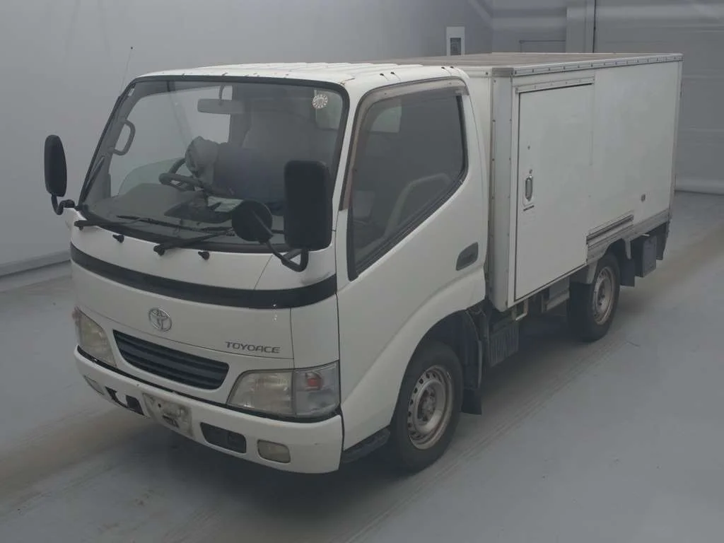 Toyota ToyoAce 2003