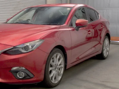 MAZDA AXELA