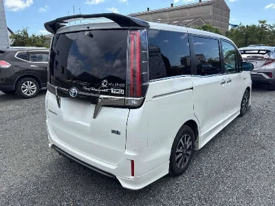 TOYOTA ESQUIRE