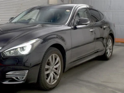 NISSAN FUGA