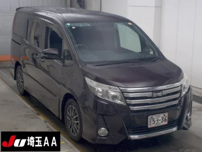 TOYOTA NOAH
