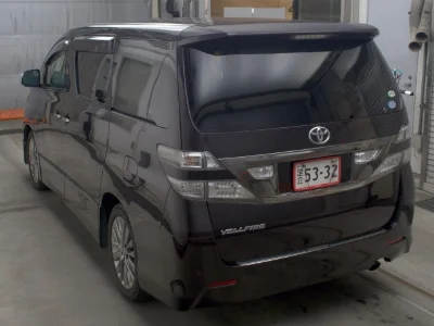 TOYOTA VELLFIRE