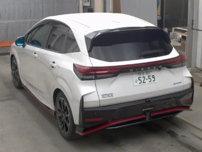 NISSAN AURA