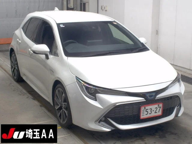 Toyota Corolla Sport  с аукциона в Японии