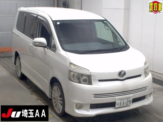 Toyota Voxy 2007