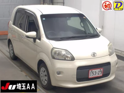 TOYOTA PORTE