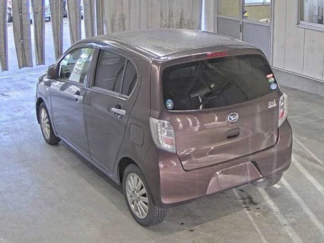 Daihatsu Mira e:S 2015