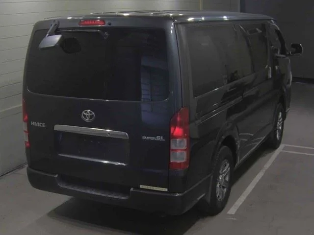 Toyota HiAce Van 2006