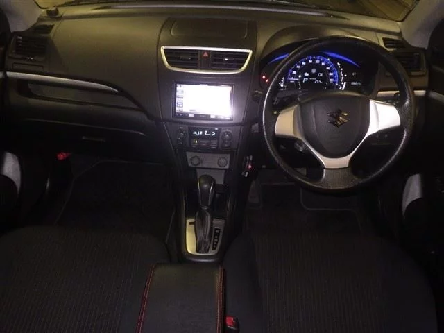 Suzuki Swift 2015
