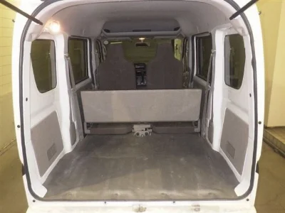 NISSAN CLIPPER VAN