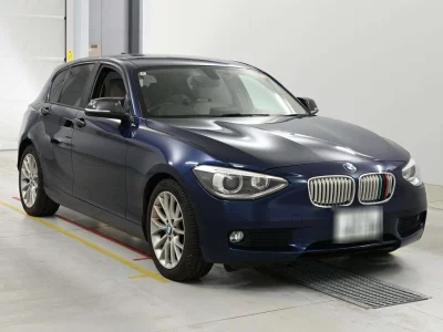 BMW 1 SERIES