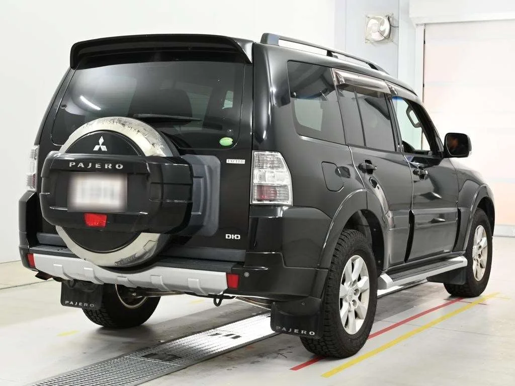 Mitsubishi Pajero  с аукциона в Японии