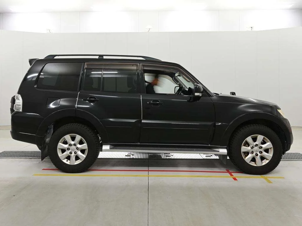 Mitsubishi Pajero  с аукциона в Японии